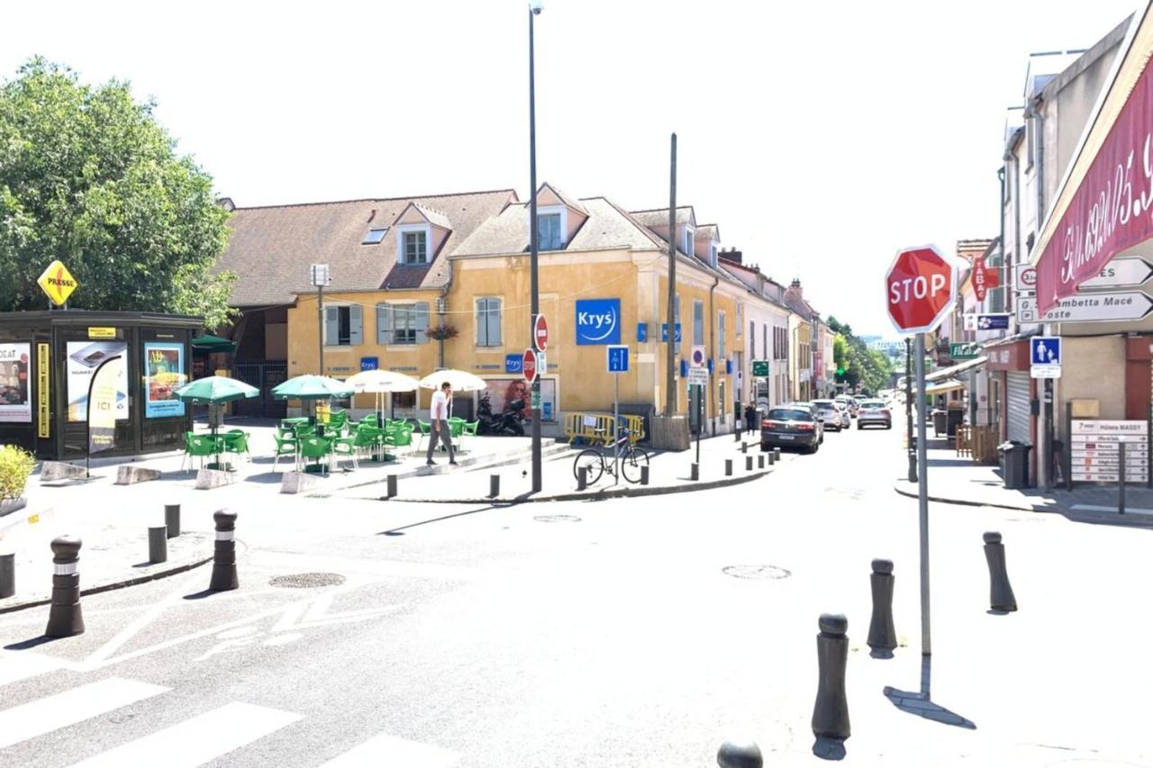 M4 Coeur Massy Rer Bc 600M - Orly20 Min Apartment Exterior photo